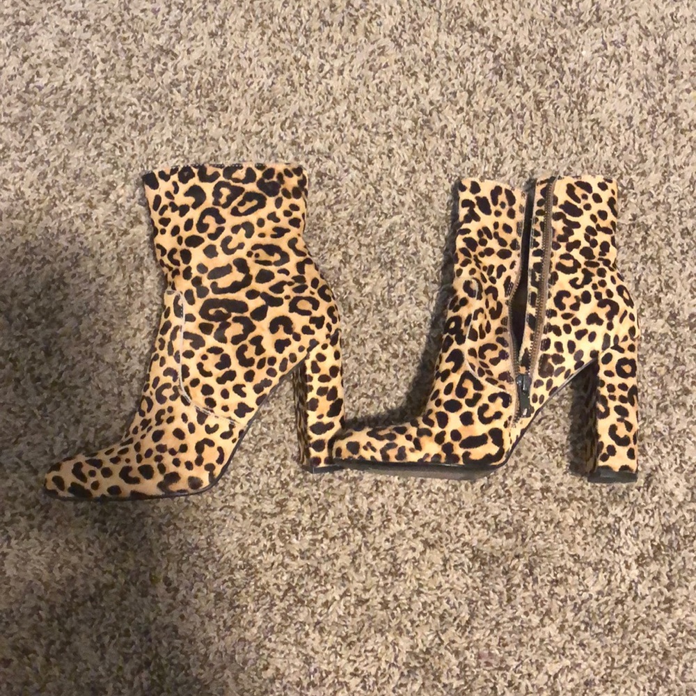 Steve Madden Cheetah Print Booties